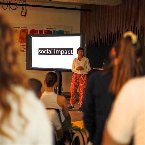 The Ultimate Guide to the Napoli Table: Design, Functionality, and Buyer’s Guide